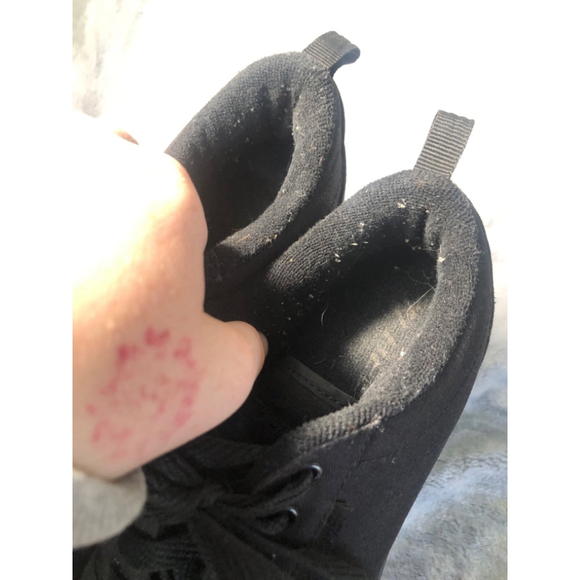 Heelys size 6 black - Picture 2 of 5